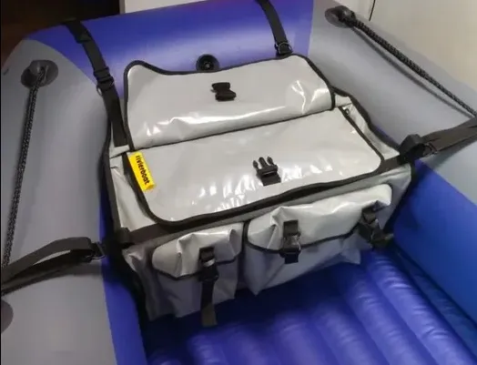 Носовой рундук(Объёмные карманы соотношение 2/3 и 1/3, глубина 6 см) Большой(Широкий нос лодки)